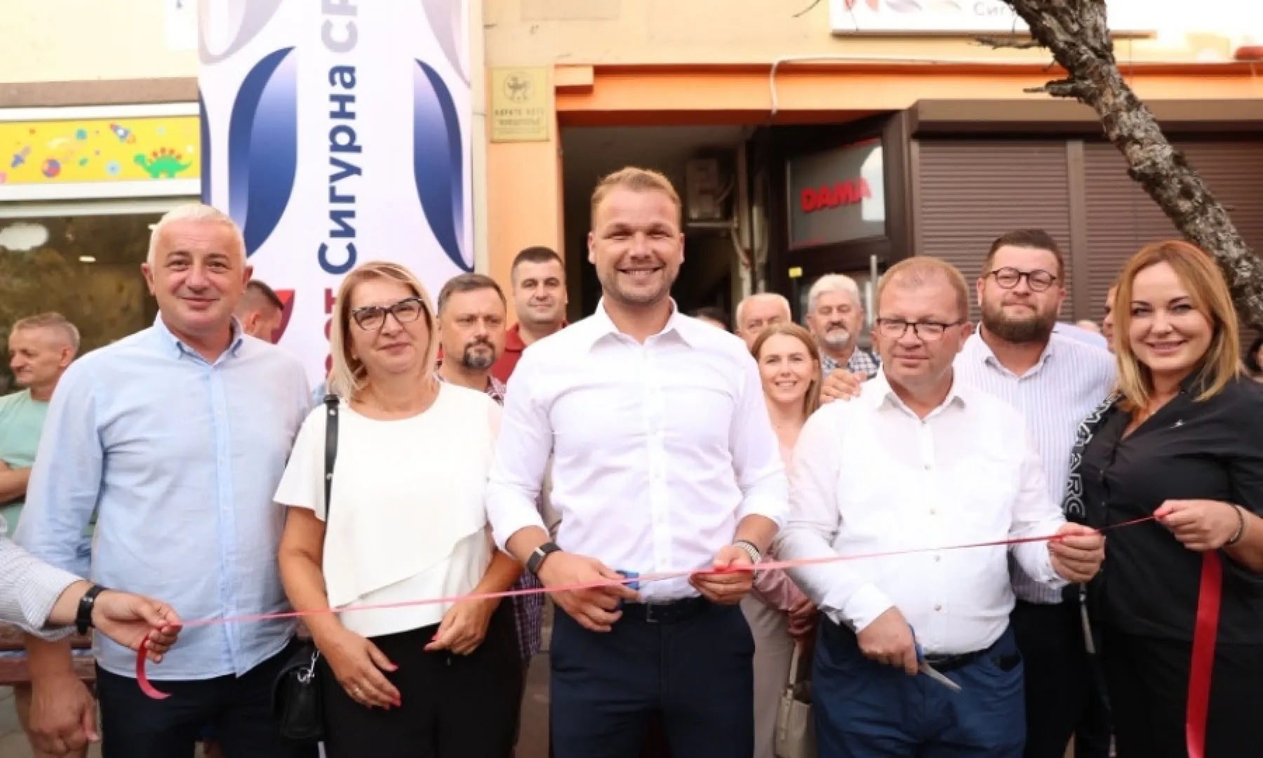Otvorena kancelarija Pokreta Sigurna Srpska u Kozarskoj Dubici za razgovor s građanima