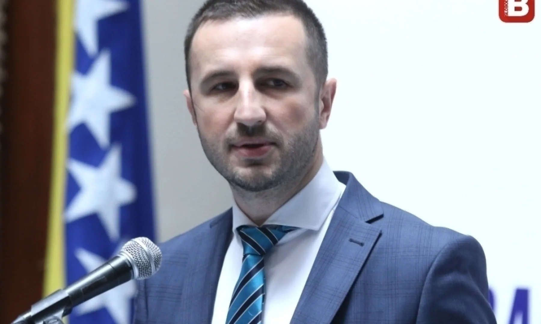 EFENDIĆ RAVNO U METU: "Dodik je u tišini preuzeo i pravosuđe Bosne i Hercegovine" (VIDEO)