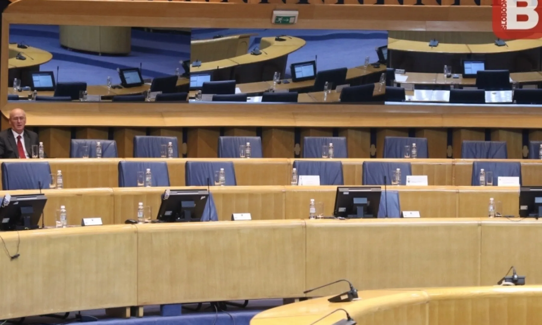 IAKO SU DELEGATI IZ SNSD-a ODLUČILI PRISUSTVOVATI SAMO REDOVNIM SJEDNICAMA DOMA NARODA: Nova hitna...
