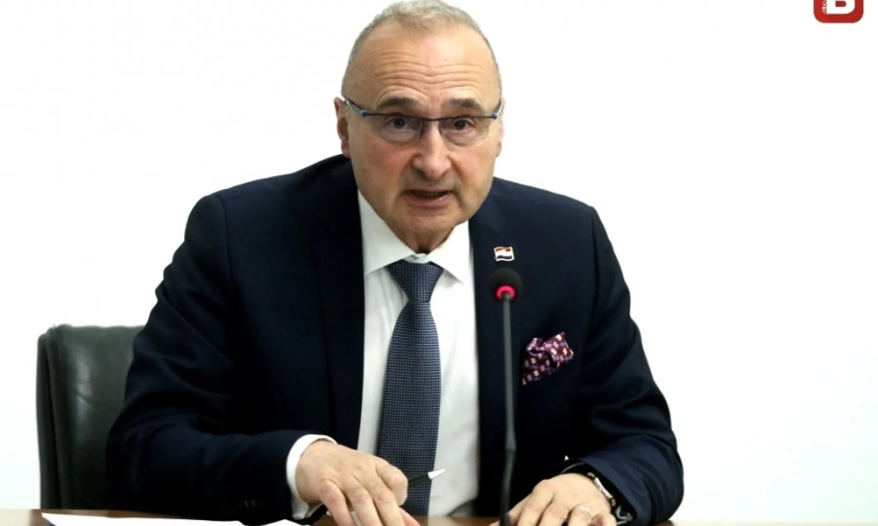 Grlić Radman apeluje na EU ministre da razgovaraju sa svim konstitutivnim narodima u BiH