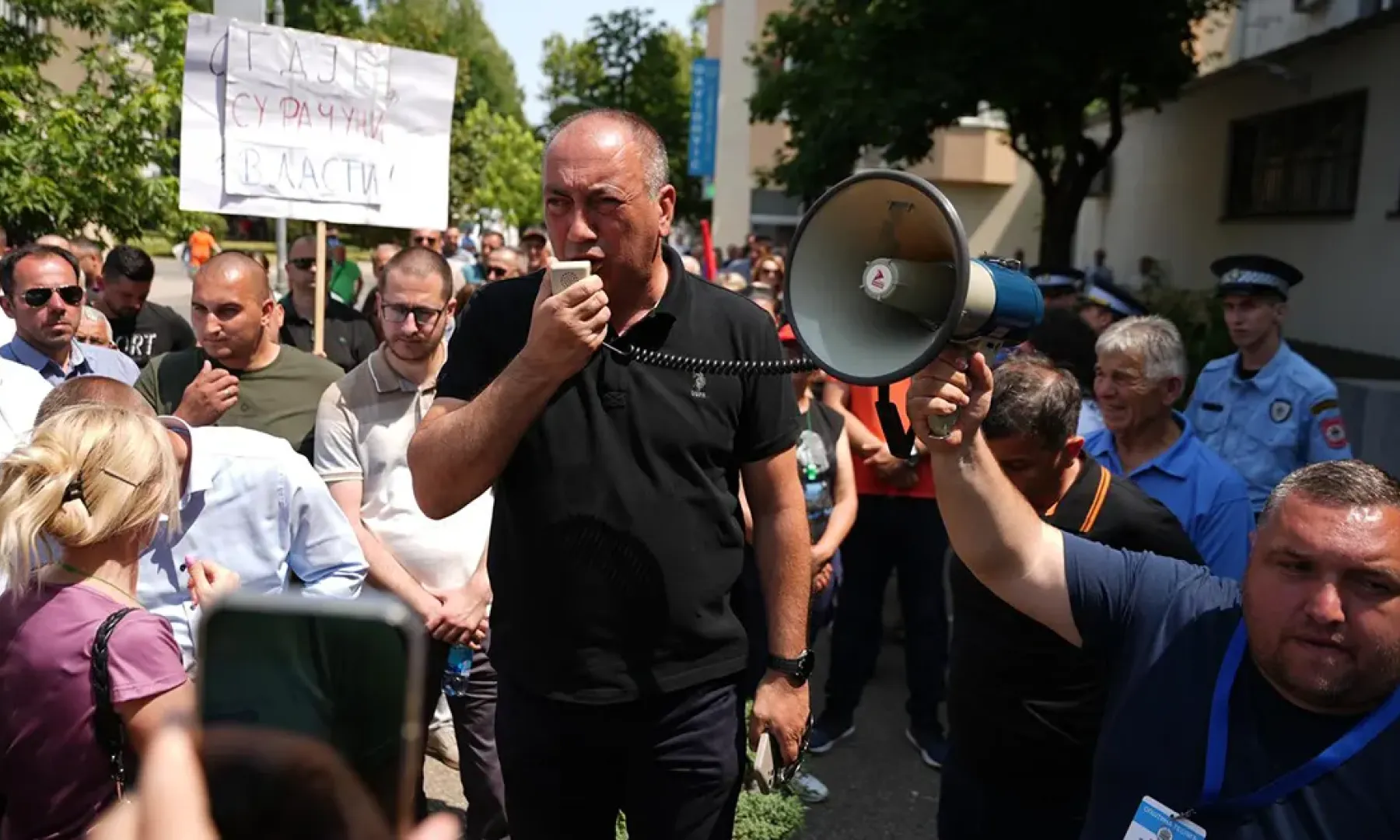 Crnadak najavljuje “politički zemljotres” u RS-u: “Šokirat će se svi imenima koja će isplivati”
