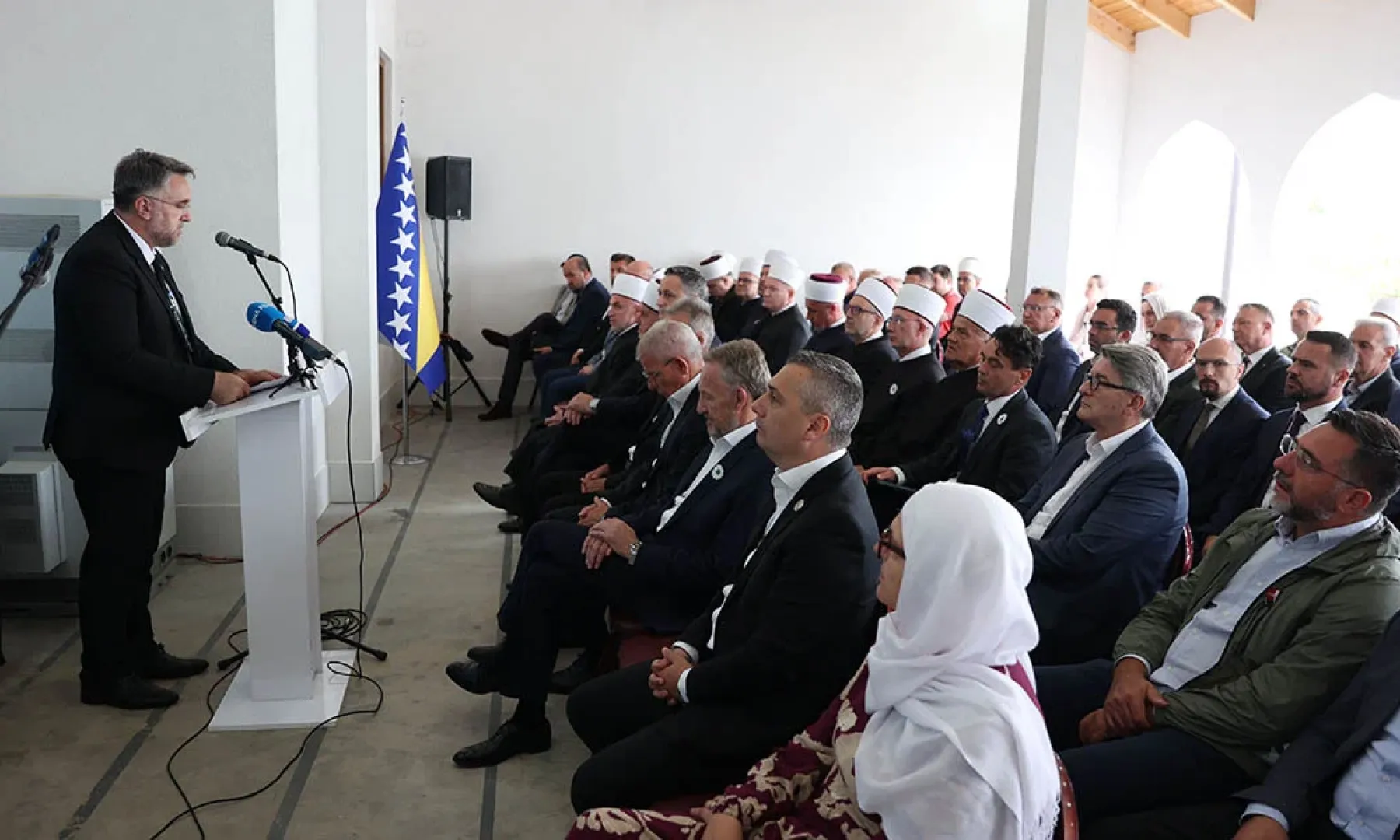 Na komemoraciji u Kamičanima sahranjeno pet identificiranih žrtava, među kojima najmlađa Azmir Hajrudin (24)