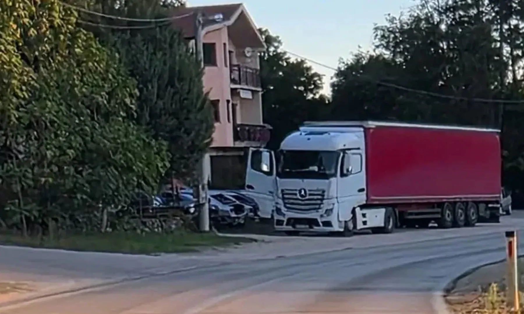 Velika zapljena u BiH: Droga pronađena u kamionu, vozač uhapšen