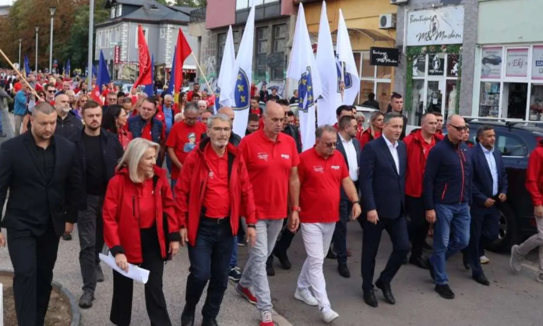 Bećirović u Tuzli naglašava važnost ulaganja u znanje i nove tehnologije za jaču Bosnu i Hercegovinu
