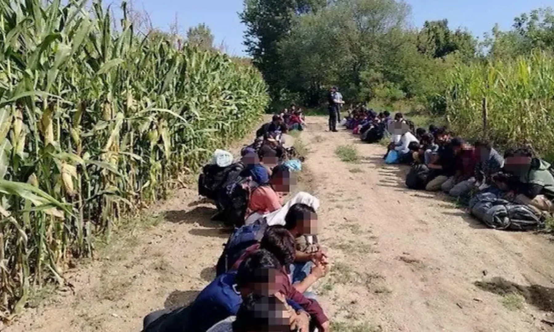 Na području Gradiške pronađeno oko 120 migranata uz pomoć MUP-a Hrvatske