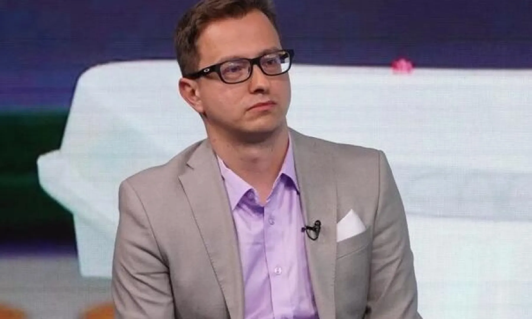 Jasmin Mujanović upozorava na mogući upad policije RS u Memorijalni centar Srebrenica, nazivajući to najvećim udarom na Bošnjake od genocida