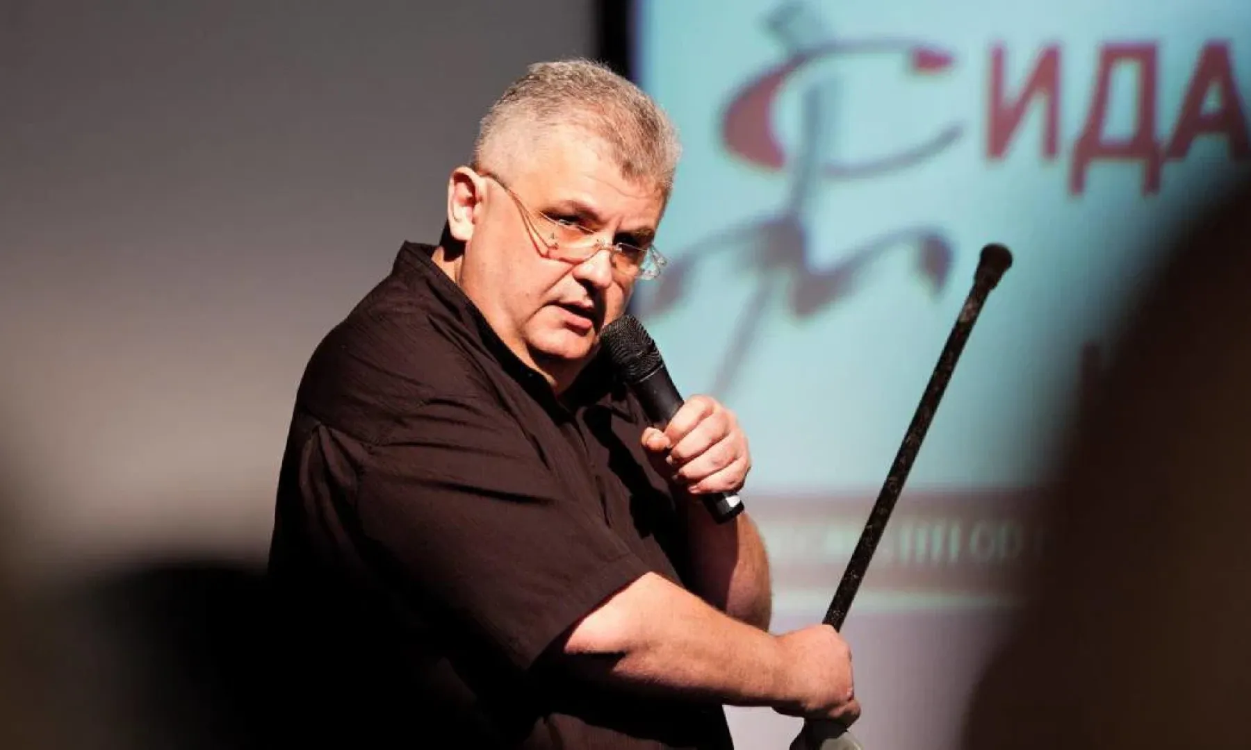 BiH može tužiti Srbiju za ratnu štetu nakon smrti Ratka Mladića, tvrdi Nenad Čanak