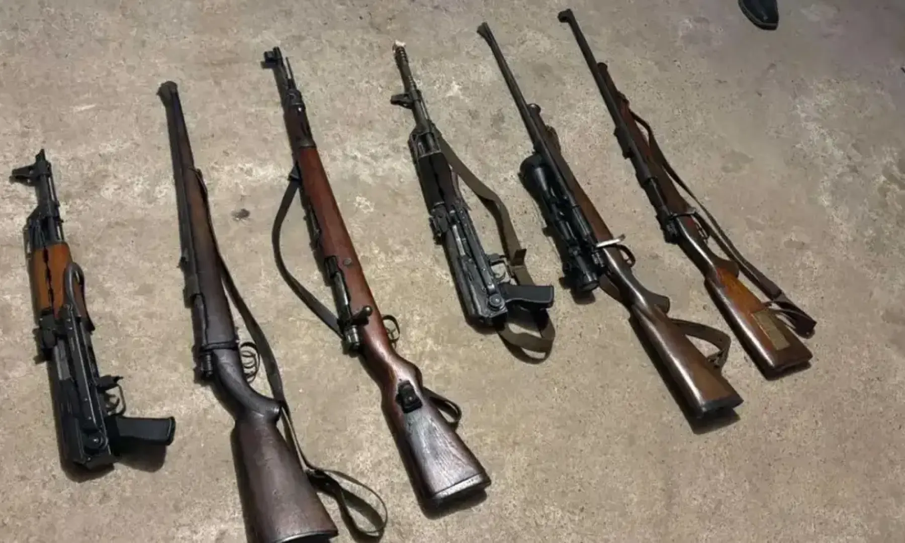 Policijska akcija "Kota" u Gradišci rezultirala zapljenom oružja i šest osoba pod istragom