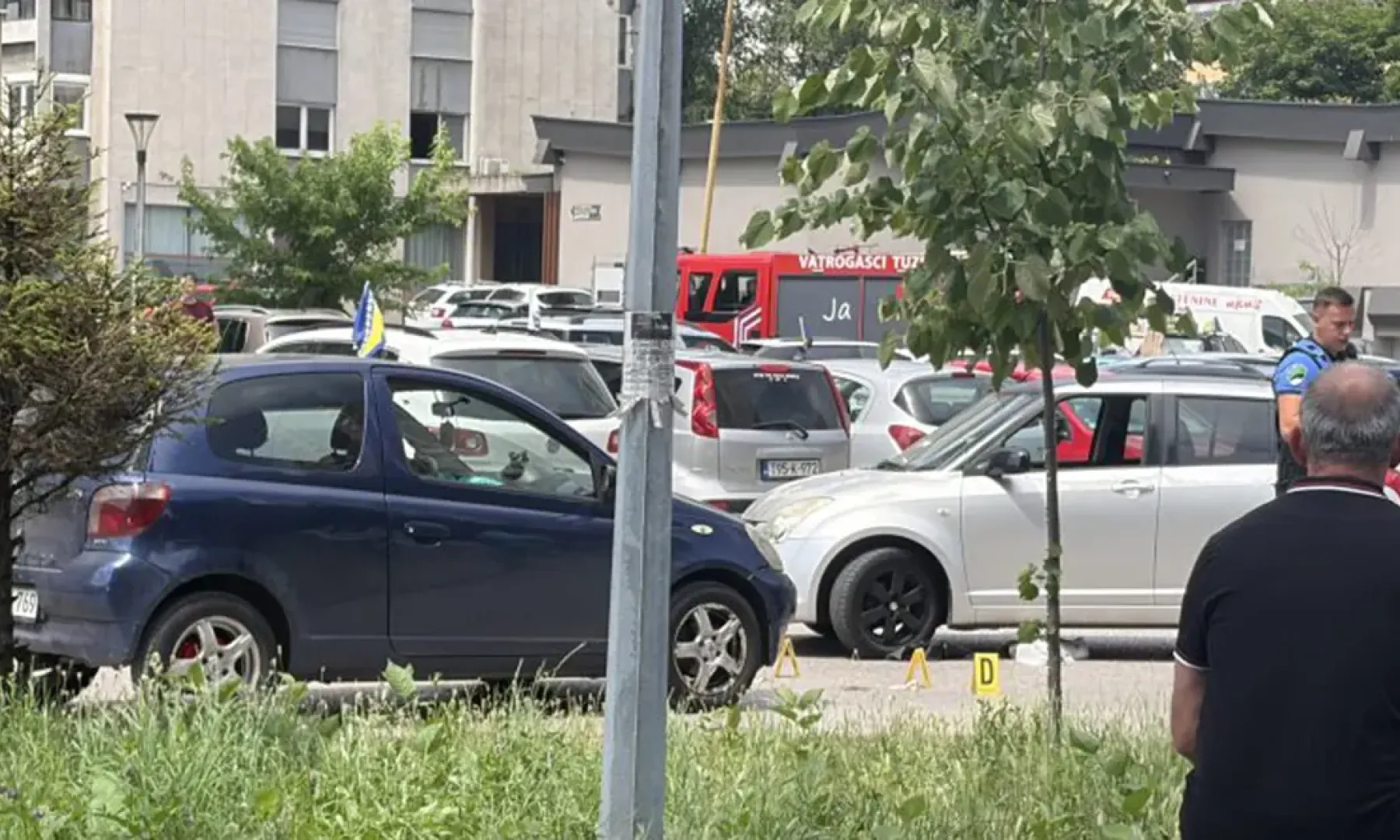 Preminuo pješak nakon saobraćajne nesreće u Tuzli, uprkos pruženoj pomoći