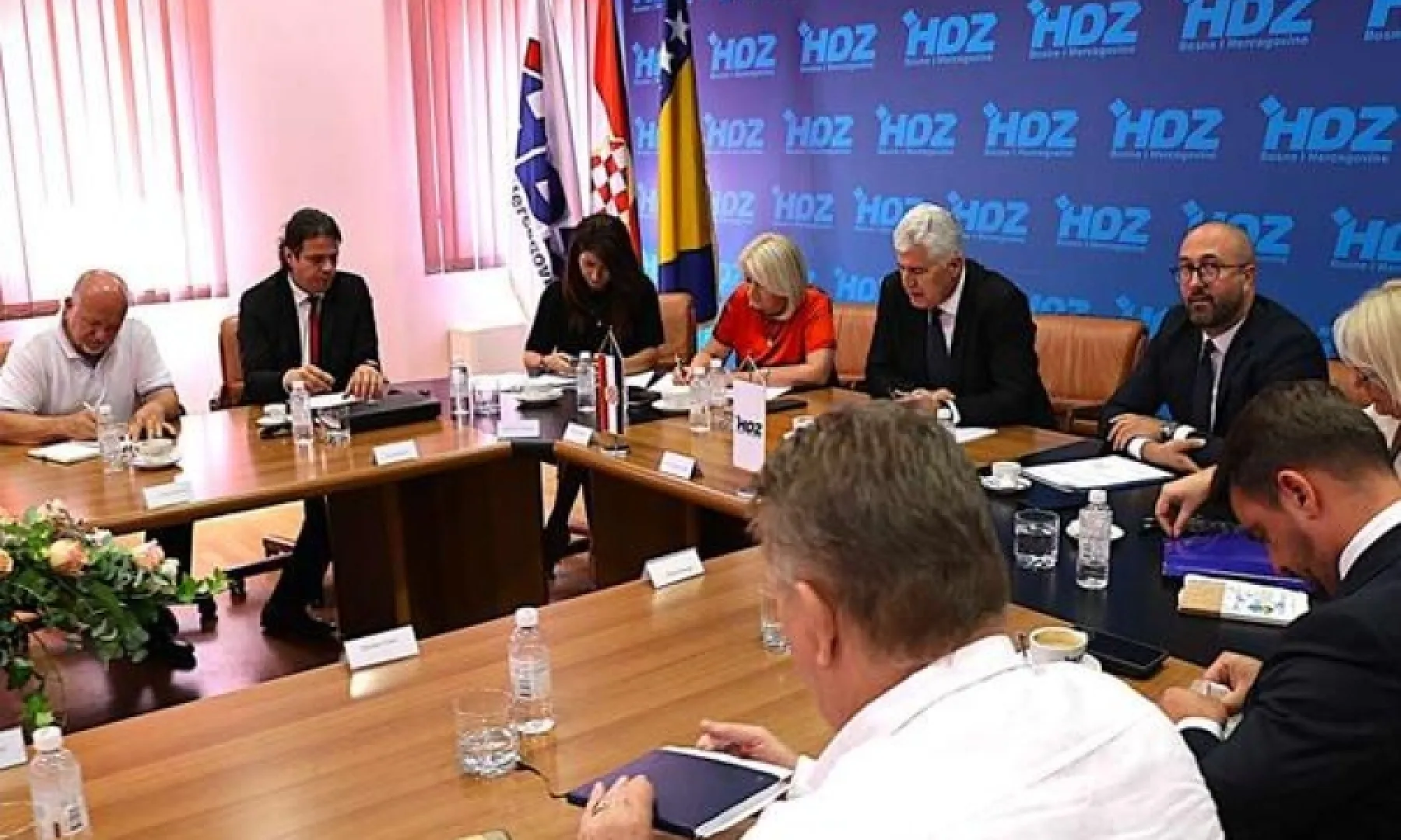 ZAKAZANE SJEDNICE PREDSJEDNIŠTVA HDZ-a I HNS-a: Šta će Čović saopćiti članovima stranke i s kim će formirati vlast u FBiH