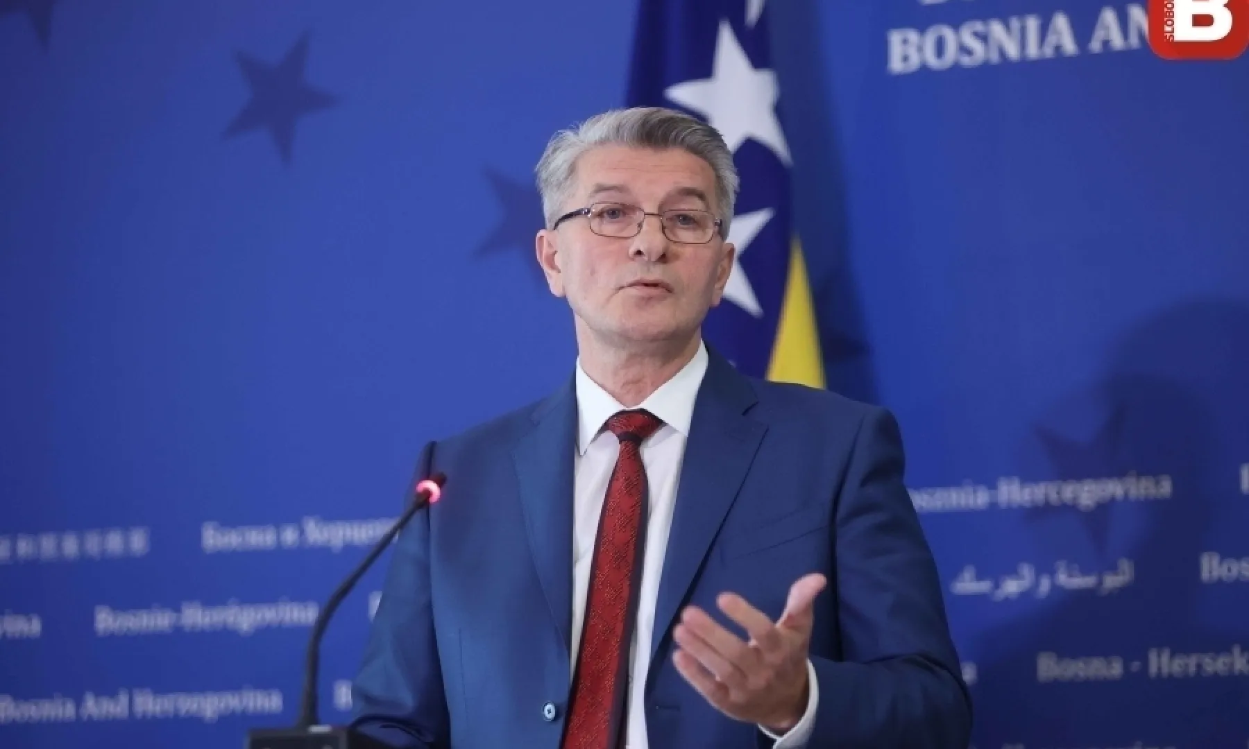 Šemsudin Mehmedović upozorava na moguće kršenje Ustava prilikom imenovanja Draška Milinovića za direktora Regulatorne agencije za komunikacije