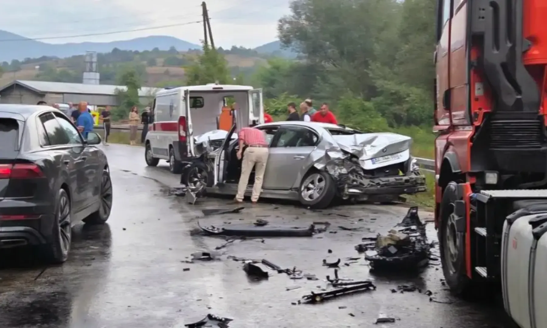 Vozač Audija uhapšen nakon nesreće u kojoj je poginula francuska državljanka kod Rogatice
