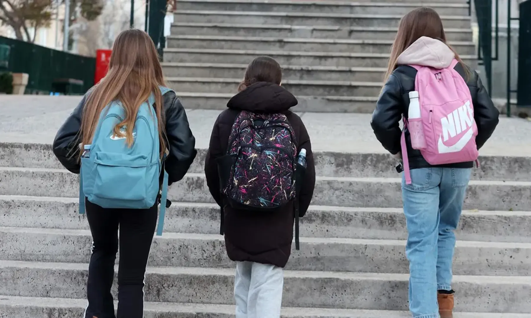 Škole u BiH ostaju bez nastavnika: Na konkurs za stalni posao nije se prijavio niko