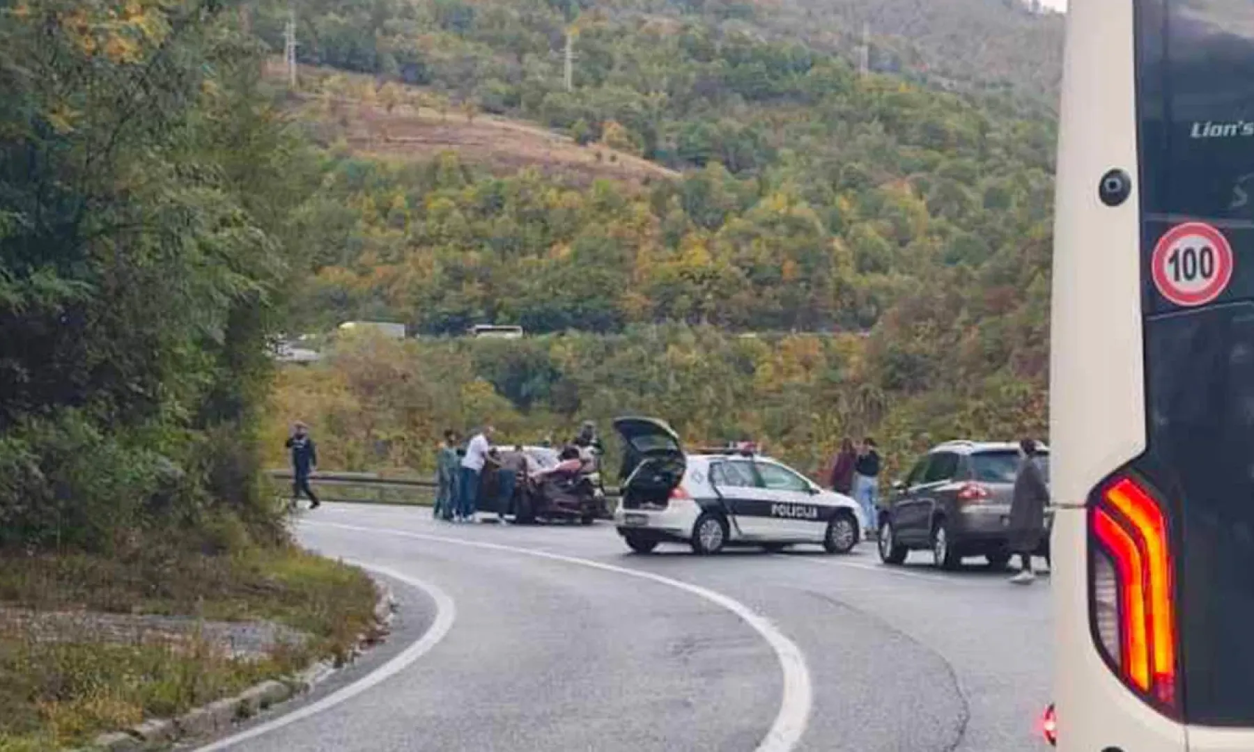 Saobraćajna nesreća na Bradini, nastale kilometarske kolone