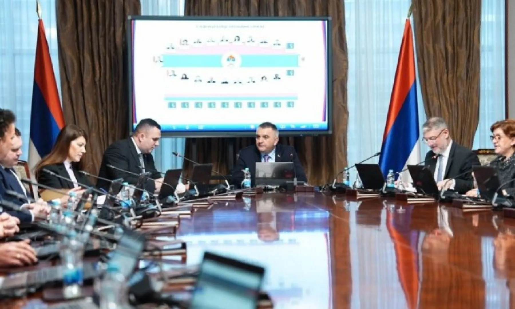Vlada RS uplatila blizu 5 miliona KM za izmirenje duga RTRS-a prema BHRT-u