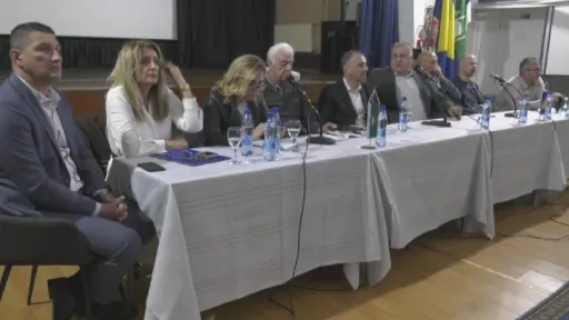 U Cazinu struka i građani oštro protiv planova Hrvatske da na granici smjesti nuklearni otpad