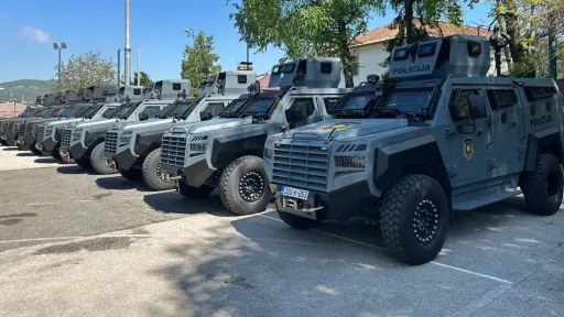 U blizini međuentitetske linije najavljeno "prisustvo" većeg broja oklopnjaka
