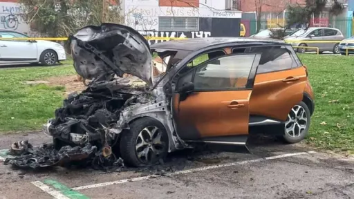 Automobil koji je zapaljen pripadao supruzi zamjenika gradonačelnika