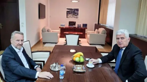 DOK SU SE AVETI KARAĐORĐEVA NADVILI NAD BiH: Dijalog Bošnjaka i Hrvata je neophodan, ali kako...
