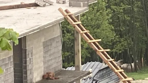 Familija Muhić pojasnila: Krov je smaknut prvog dana i svoje ne damo- tuđe nas ne zanima 