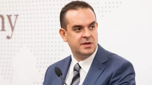 Ništa od imenovanja Konakovićevog savjetnika: Selimović ne ispunjava uslove za direktora Aerodroma