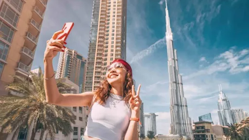 UVEDENA STROGA PRAVILA ZA INFLUENSERE U DUBAIJU: Ako pogriješe, plaćat će ENORMNE KAZNE!