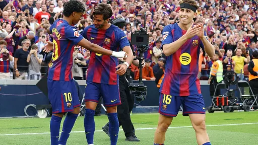 Barcelona ubjedljiva u gradskom derbiju za plus devet u odnosu na Real Madrid