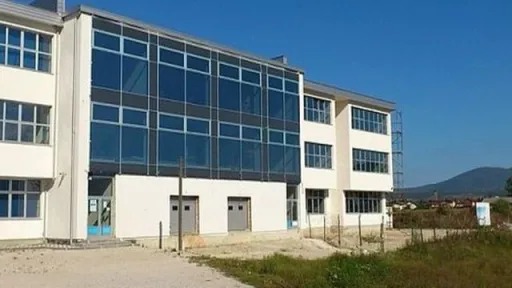 Bihać: Roditelji učenika IIa razreda Katoličkog školskog centra „Ivan Pavao II“ bojkotovali nastavu zbog nezadovoljstva radom učiteljice