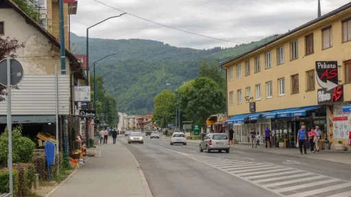 Jedna osoba poginula u sudaru dva motocikla u Sarajevu