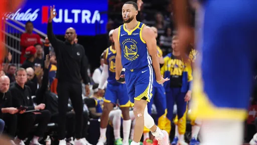 Čudesni Curry odveo Golden State do pobjede i vodstva u seriji protiv Houstona