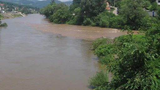 Pješak sinoć upao u rijeku: Potraga traje, još ga nisu našli