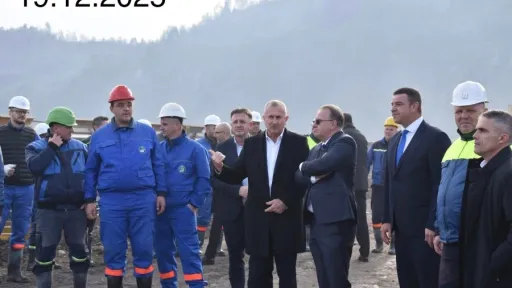 KAD SE NERMIN NIKŠIĆ PROVALJUJE: Otvorio postrojenje koje je prije pet godina otvorila Novalićeva Vlada FBiH (VIDEO)