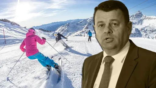 Hurtić sa suprugom privatno otputovao u Austriju, prate ih policajci koje plaća država?!