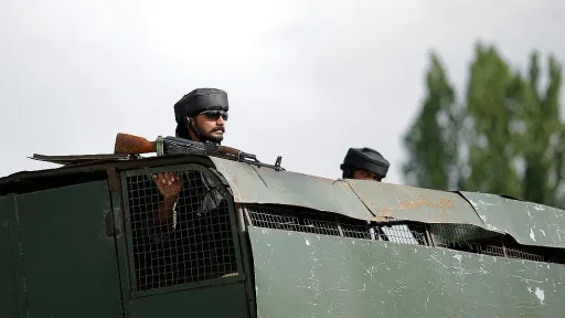 Pakistan i Indija drugi dan zaredom razmijenili vatru u regiji Kašmir