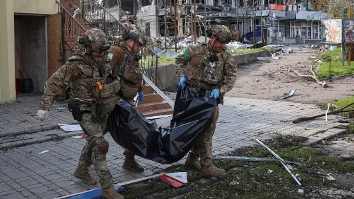 Rusi predali Ukrajincima tijela 909 ubijenih vojnika