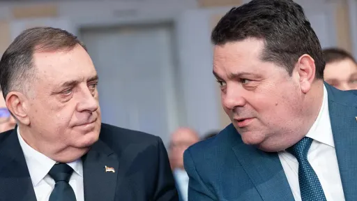 Nakon odluke Schmidta: Bez koliko će novca ostati SNSD i stranka Nenada Stevandića