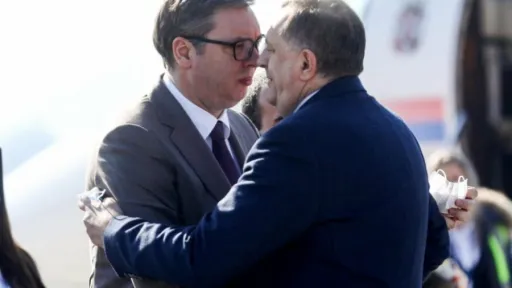 DODIK UZBUĐEN ZBOG PONOVNOG SUSRETA S VUČIĆEM: "Zadovoljstvo je što će velikom uspjehu RS-a u Trebinju prisustvovati i predsjednik Srbije"