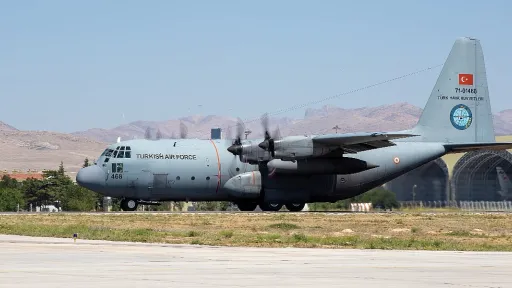 Posljednje pripreme za rat: Turska poslala Pakistanu šest aviona napunjenih oružjem, uključujući dronove