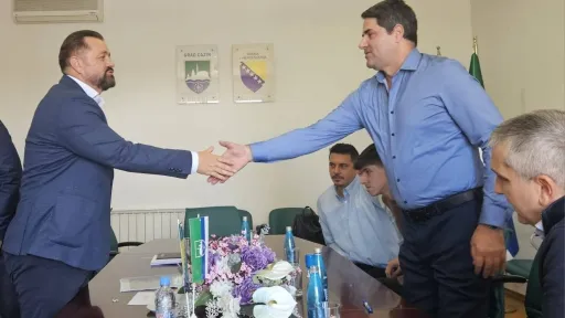 U Cazinu najavljene dvije investicije vrijedne 4,5 miliona KM koje će otvoriti 60 novih radnih mjesta