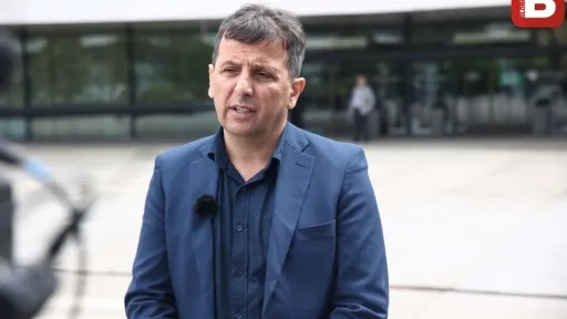 VUKANOVIĆ NAJAVLJUJE RASPLET: „On je na ovaj način završio karijeru, nestaće skupa sa Vučićem i Dodikom...“