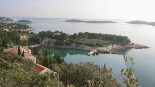 bb0fe784bd66811ed50b1f4d9ac79dfd-st-hvar_plan71511-pok-768x403.jpg