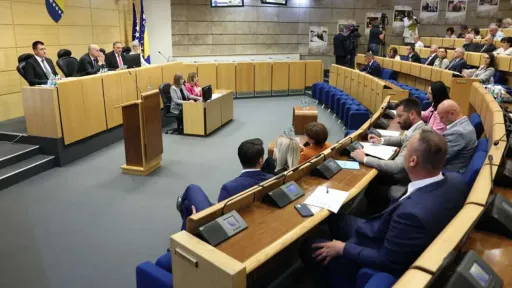 Dnevni red Doma naroda dopunjen zakonima o dugu i o naftnim derivatima