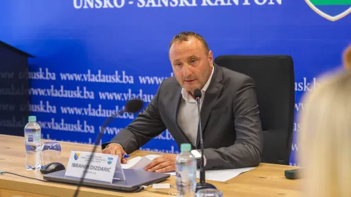 Nova Vlada Unsko-sanskog kantona preuzela resore i počela rad u punom kapacitetu