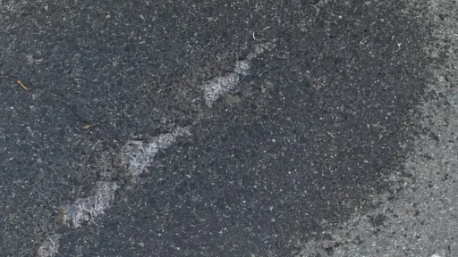Stanovnici užeg centra Cazina bez vode zbog kvara na vodovodnoj cijevi, JKP Vodovod Cazin radi na sanaciji problema