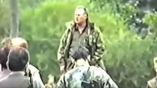 Ratko Mladić ranjen i primoran na bijeg tokom bitke za Bužim 12. septembra 1994. godine