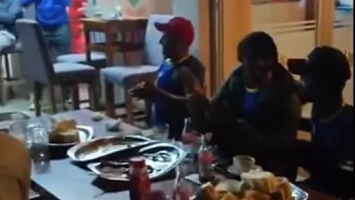 Migranti iz Sudana, Banglade&scaron;a, Egipta, Nepala i Kine uživali u utakmici BiH protiv Kanade uz podr&scaron;ku Zmajevima (VIDEO)