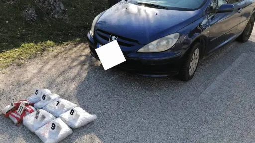 Tri osobe uhap&scaron;ene u akciji "Fabia" u Bileći, zaplijenjeno 7,46 kilograma marihuane