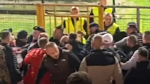 Užasne scene obilježile duel u Zenici, navijač krvave glave želio se obračunati s redarima