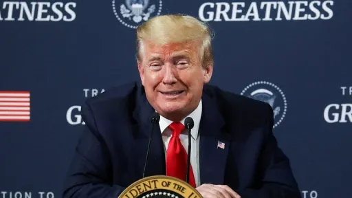 Trump smatra da je "smije&scaron;no" da SAD zadrži trenutni nivo podr&scaron;ke NATO-u