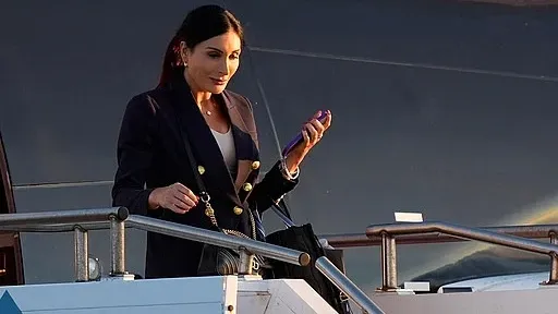Laura Loomer izrazila islamofobnu podršku Ukrajini, Sophie Fullerton ukazuje na ulogu muslimana u odbrani zemlje
